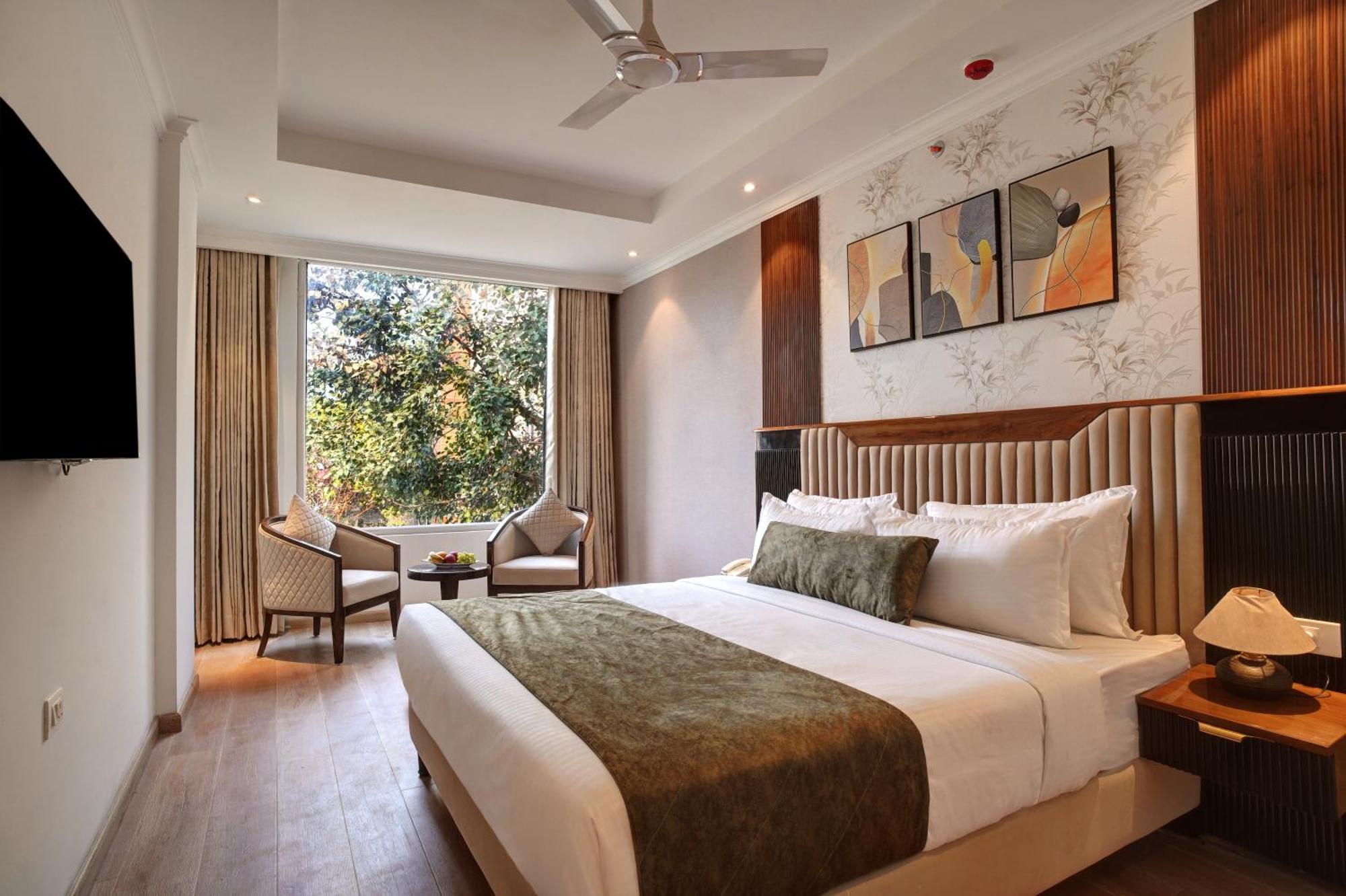 Iva Premium Delhi Airport With Airport Drop Hotell New Delhi Eksteriør bilde